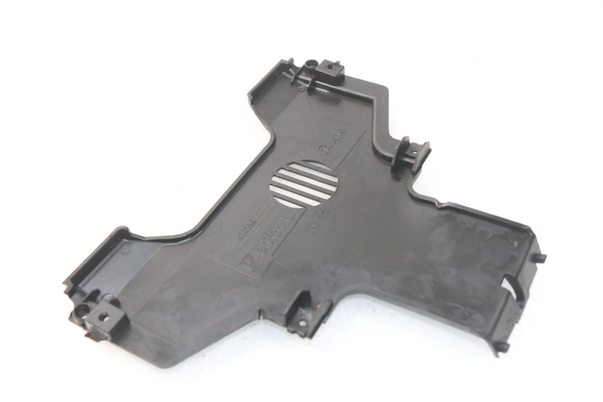 photo de VERKLEIDUNG VORNE MITTE PIAGGIO MP3 HPE 500 (2019 - 2022)