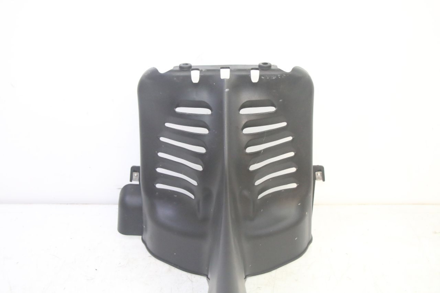 photo de VERKLEIDUNG VORNE MITTE PIAGGIO MP3 HPE 350 (2018 - 2020) - Zoom auf Gebrauchszustand