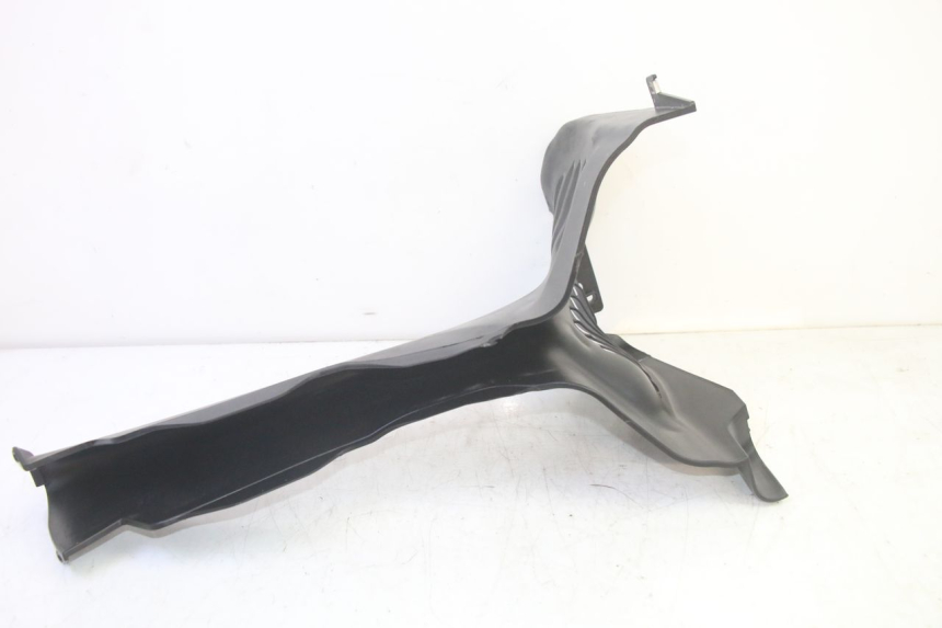 photo de VERKLEIDUNG VORNE MITTE PIAGGIO MP3 HPE 350 (2018 - 2020) - Gesamtansicht des Produkts