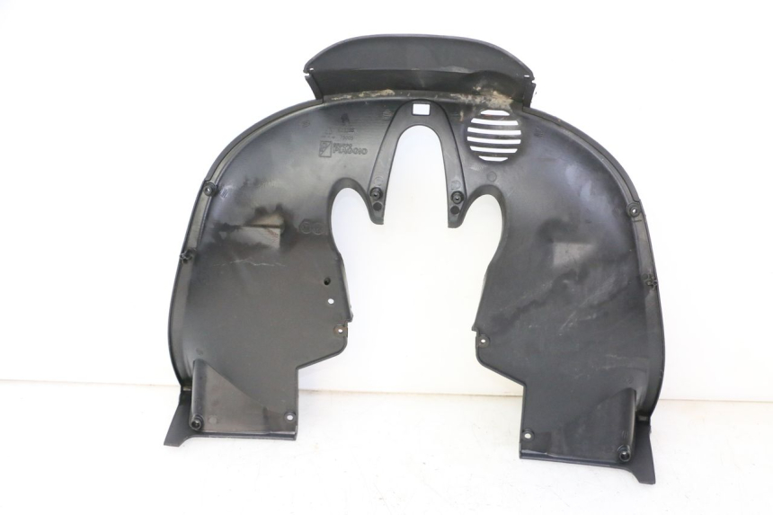 photo de UNTERE VERKLEIDUNGSSCHEIBE VORNE PIAGGIO MP3 LT 300 (2010 - 2016)