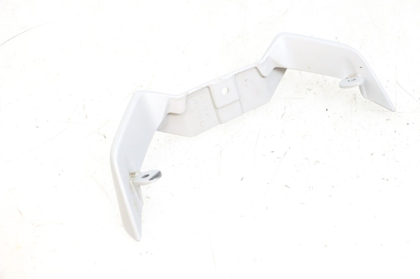 photo de VERKLEIDUNG VORNE MITTE YAMAHA MT-07 MT07 ABS 700 (2018 - 2020) - Zoom auf Gebrauchszustand