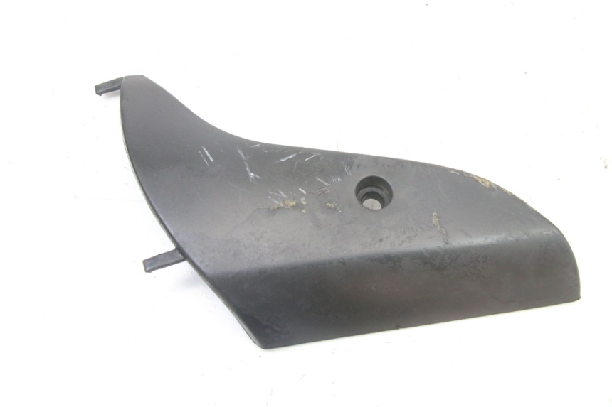 photo de UNTERE VERKLEIDUNGSSCHEIBE VORNE PIAGGIO VESPA S 2T 50 (2007 - 2014)