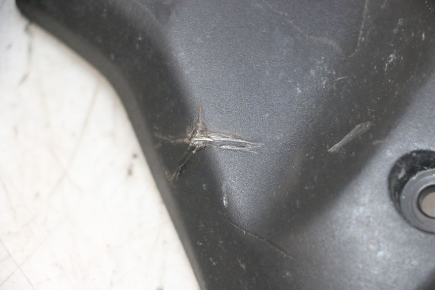 photo de VERKLEIDUNG VORNE MITTE PEUGEOT STREETZONE I 2T 50 (2018 - 2020)