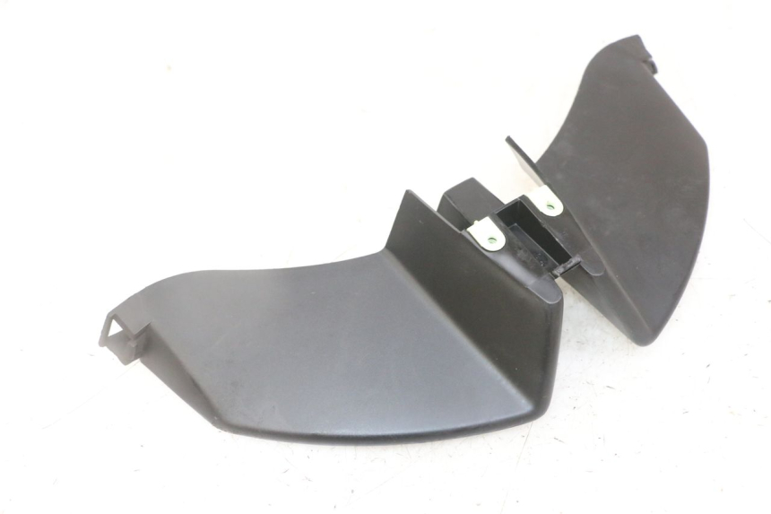photo de FRONTVERKLEIDUNG MITTE PEUGEOT JET FORCE CARBU 50 (2003 - 2016)