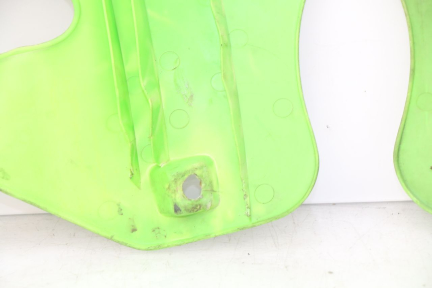 photo de VORDERE VERKLEIDUNGSVERBINDUNG KAWASAKI KX 250 (1994 - 1998)