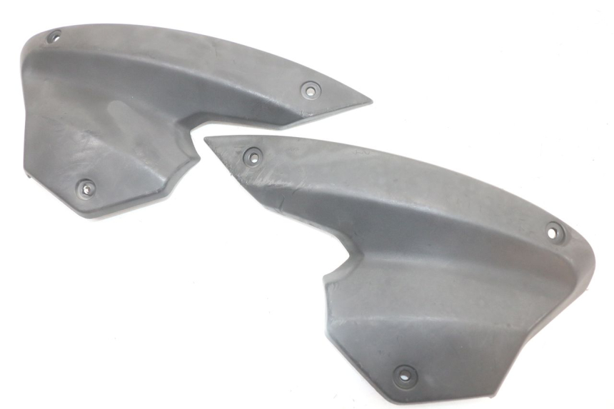 photo de VORDERE VERKLEIDUNGSVERBINDUNG PEUGEOT KISBEE 4T 50 (2018 - 2022)