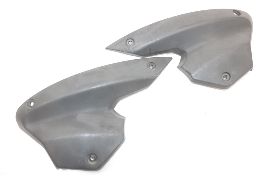 photo de VORDERE VERKLEIDUNGSVERBINDUNG PEUGEOT KISBEE 4T 50 (2018 - 2022)