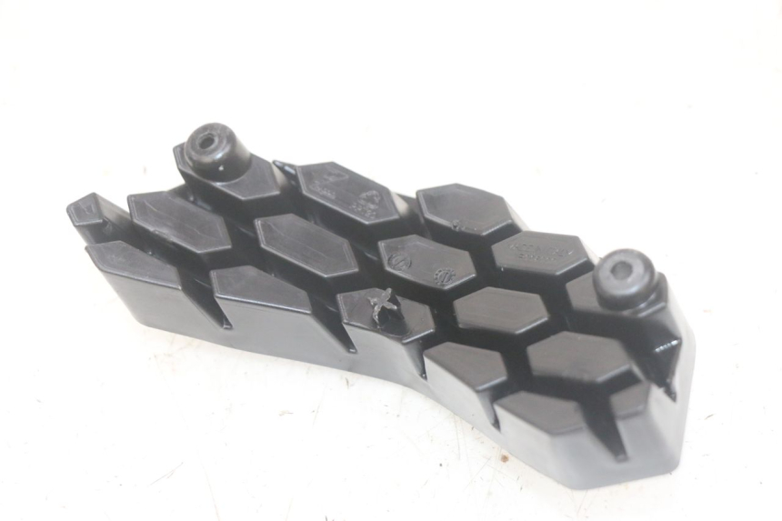 photo de FRONTVERKLEIDUNG MITTE PIAGGIO MP3 HPE 300 (2019 - 2026) - Detailansicht des Bauteils