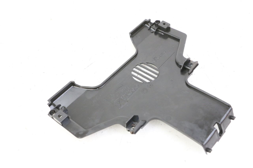 photo de FRONTVERKLEIDUNG MITTE PIAGGIO MP3 500 (2014 - 2016)