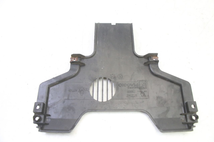 photo de FRONTVERKLEIDUNG MITTE PIAGGIO MP3 500 (2014 - 2016)