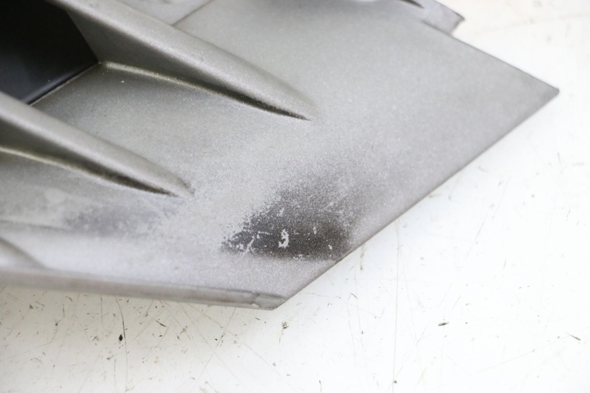 photo de FRONTVERKLEIDUNG MITTE PEUGEOT ELYSTAR 50 (2002 - 2014)