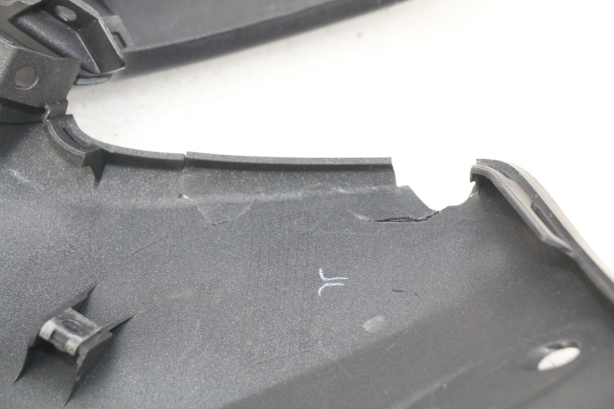 photo de VERKLEIDUNG VORNE MITTE HONDA CBRF CBR-F PC41 600 (2011 - 2013)