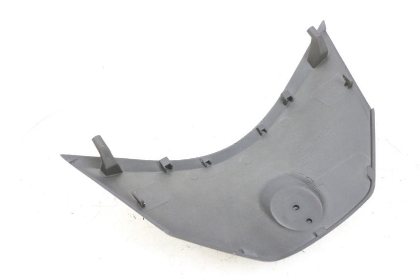 photo de VERKLEIDUNGSVERBINDUNG VORNE OBEN SYM CROX 4T 50 (2016 - 2023) - Detailansicht des Bauteils