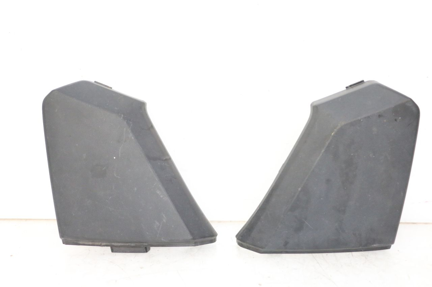 photo de VERKLEIDUNG VORNE MITTE HONDA FORZA ABS 300 (2013 - 2019)