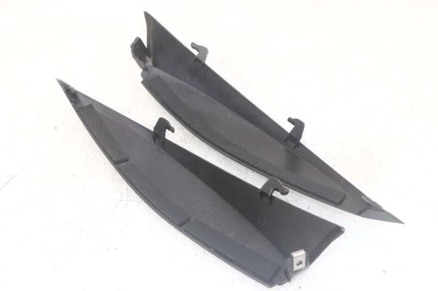 photo de VERKLEIDUNG VORNE MITTE PIAGGIO MP3 HPE 300 (2019 - 2026) - Alternative Perspektive