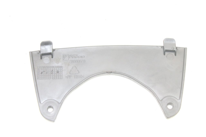 photo de VERKLEIDUNG VORNE MITTE PIAGGIO MP3 500 (2014 - 2016)