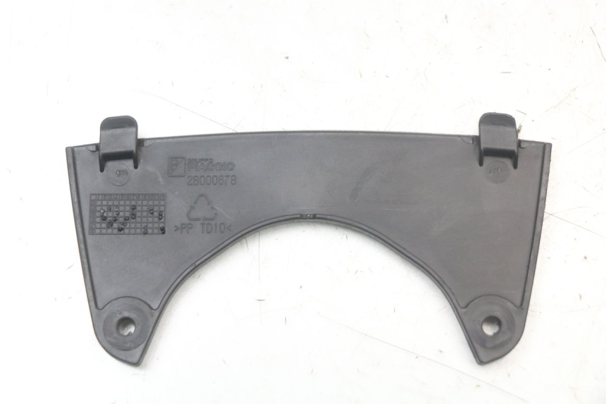 photo de VERKLEIDUNG VORNE MITTE PIAGGIO MP3 HPE 350 (2018 - 2020)