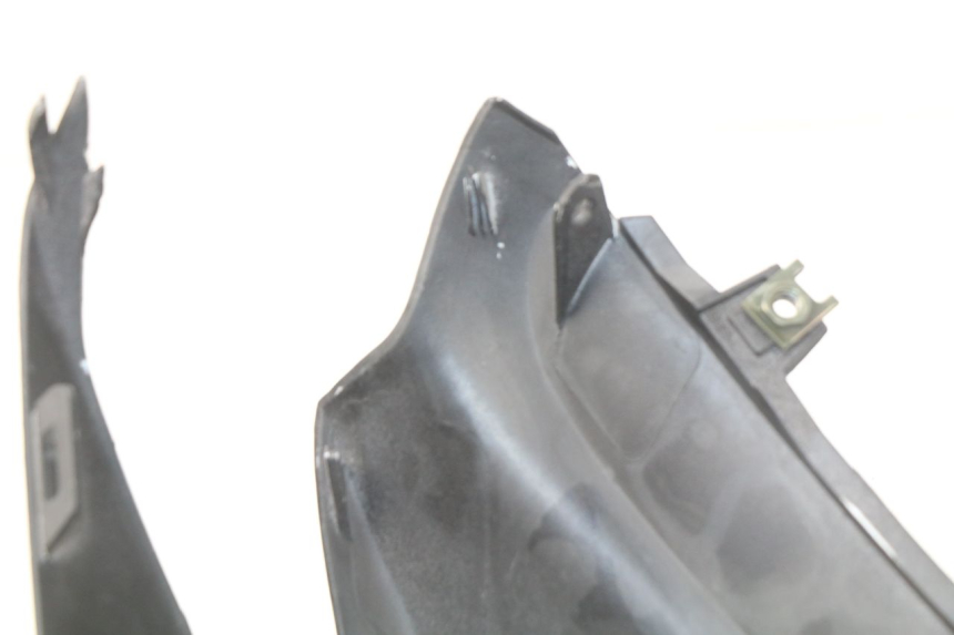 photo de VERKLEIDUNG VORNE MITTE SUZUKI GSX-R GSXR 750 (2011 - 2016)