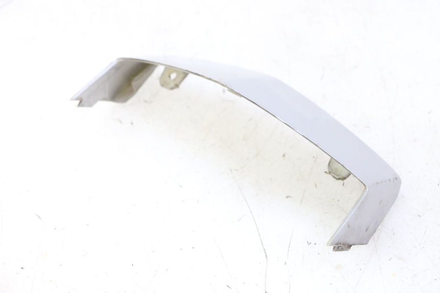 photo de VERKLEIDUNG VORNE MITTE PEUGEOT VIVACITY NEW 2T 50 (2008 - 2017)