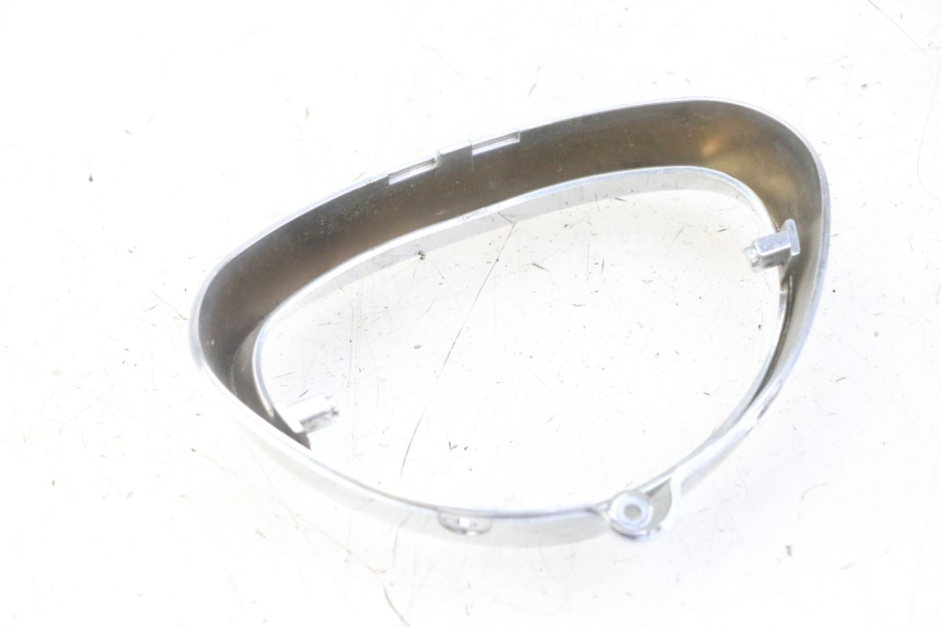 photo de VERKLEIDUNG VORNE MITTE YAMAHA WHY 50 (1998 - 2000)