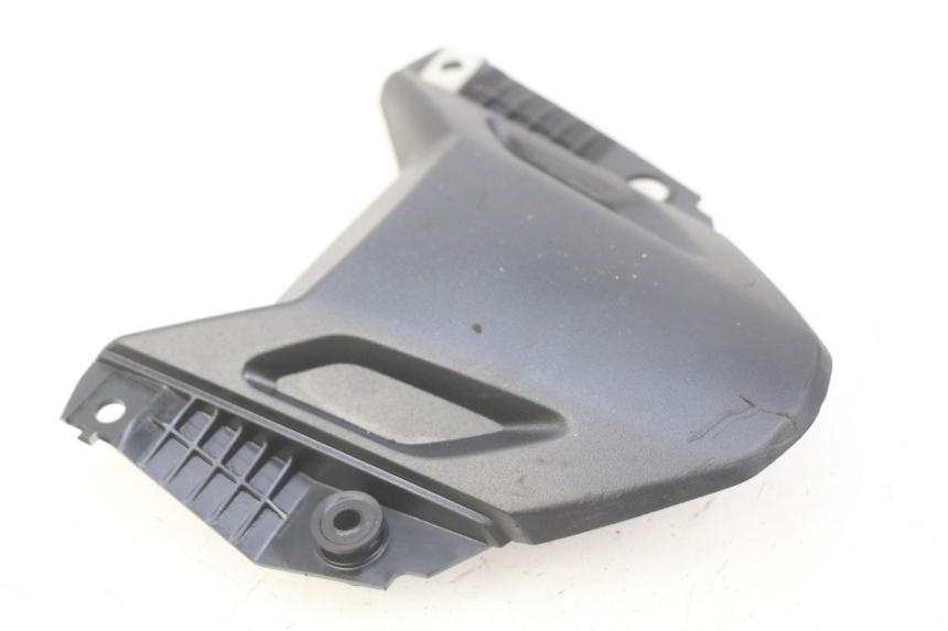 photo de VERKLEIDUNGSVERBINDUNG VORNE OBEN YAMAHA MT-07 MT07 700 (2018 - 2020)