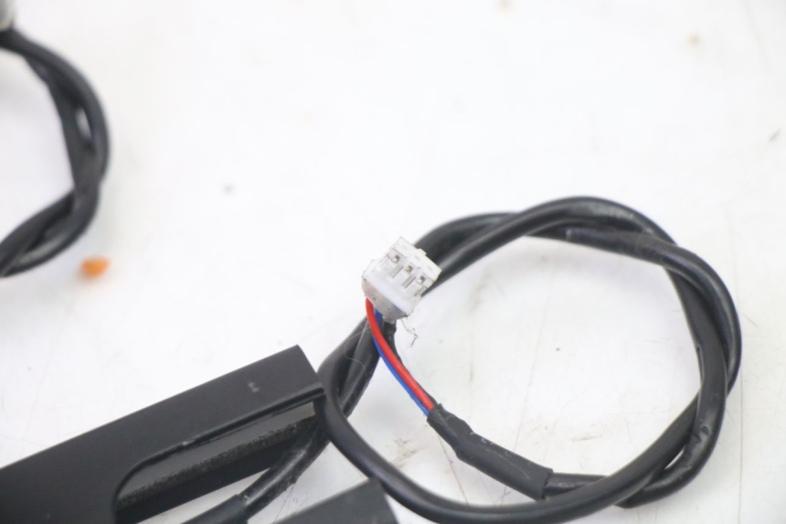 photo de VORDERER VERKLEIDUNGSANSCHLUSS DUALTRON VICTOR LIMITED 1