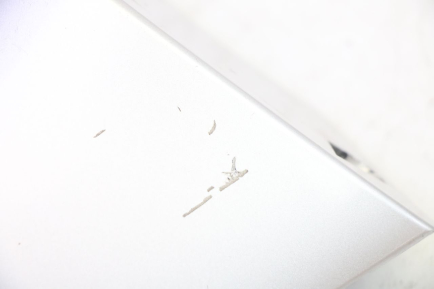 photo de FRONTVERKLEIDUNG MITTE YAMAHA YP MAJESTY 125 (2002 - 2006) - Technische Nahaufnahme