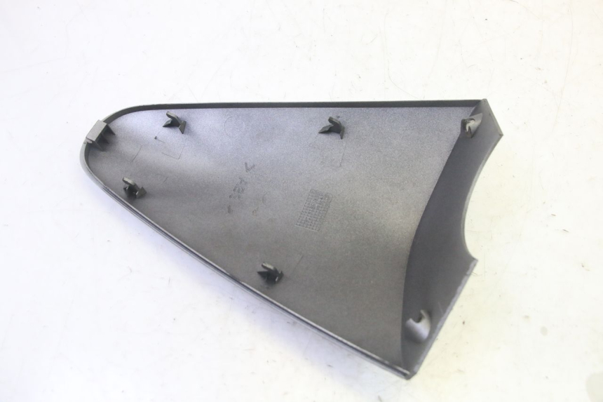 photo de FRONTVERKLEIDUNG MITTE YAMAHA YP MAJESTY 125 (2002 - 2006) - Geprüftes Gebrauchtteil