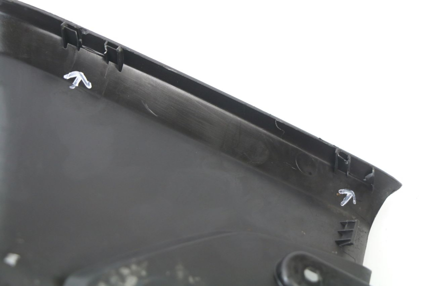 photo de TRITTBRETT VERKLEIDUNG MITTE BMW C SPORT 650 (2015 - 2021)