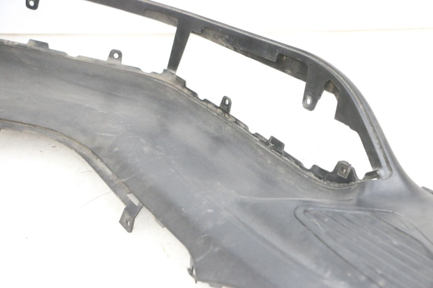 photo de TRITTBRETT VERKLEIDUNG MITTE RECHTS SUZUKI BURGMAN 650 (2013 - 2020)