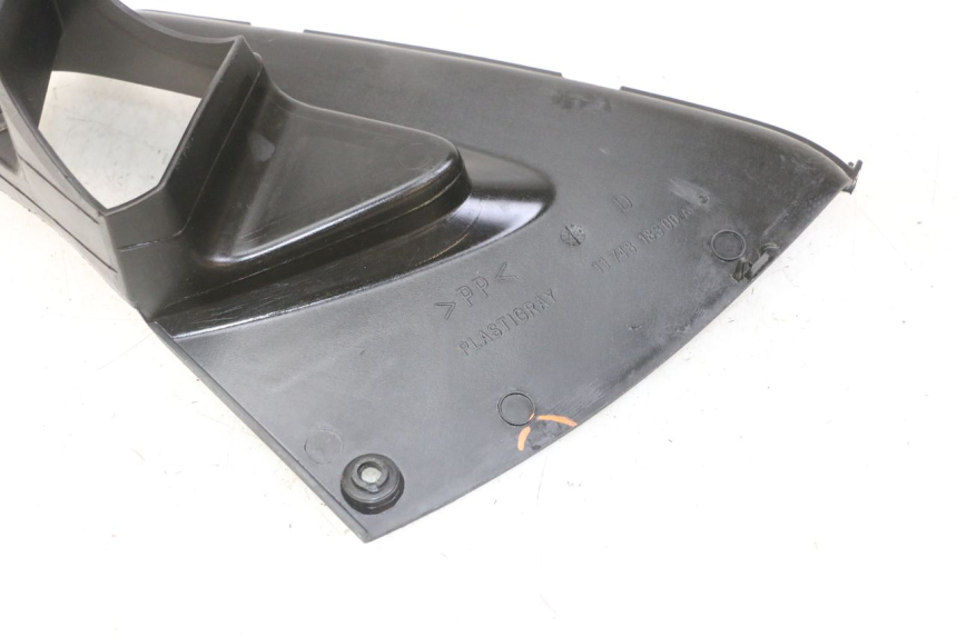 photo de TRITTBRETT VERKLEIDUNG MITTE RECHTS PEUGEOT JET FORCE CARBU 50 (2003 - 2016)