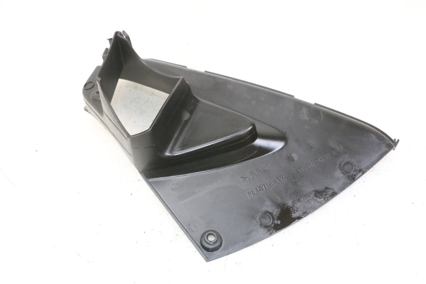 photo de TRITTBRETT VERKLEIDUNG MITTE RECHTS PEUGEOT JET FORCE CARBU 50 (2003 - 2016)