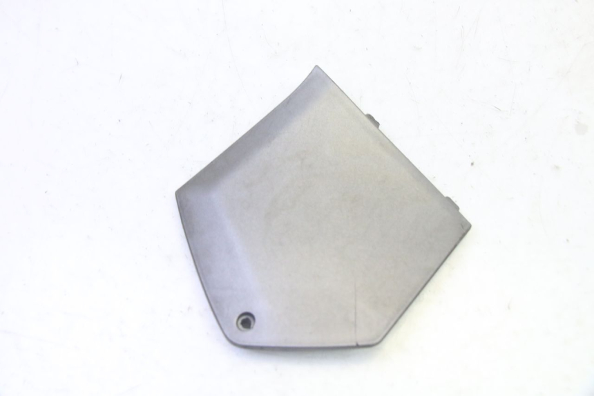 photo de RECHTER FUßRASTENVERBINDUNG PIAGGIO MP3 125 (2006 - 2014)