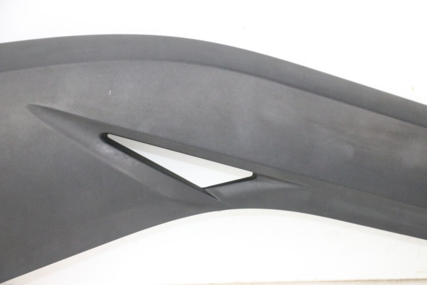 photo de RECHTER FUßRASTENVERBINDUNG YAMAHA X-MAX XMAX 125 (2010 - 2013) - Charakteristische Merkmale