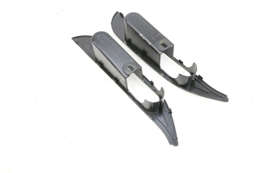 photo de TRITTBRETT VERKLEIDUNG MITTE SEGWAY NINEBOT E125S 1 (2022 - 2026) - Detailansicht des Bauteils