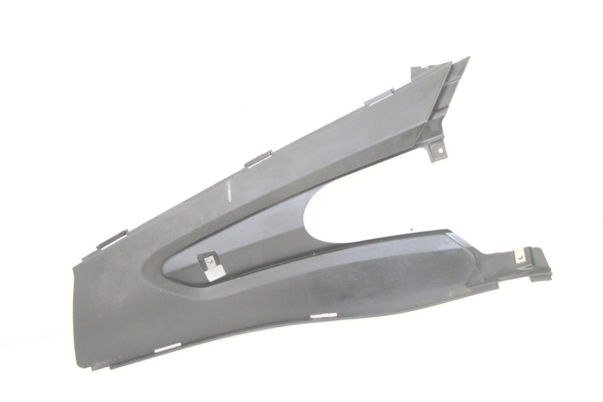 photo de TRITTBRETT VERKLEIDUNG MITTE LINKS GILERA RUNNER SP 50 (2006 - 2008)