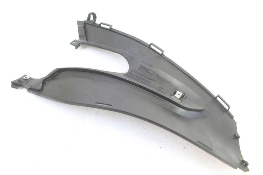 photo de TRITTBRETT VERKLEIDUNG MITTE LINKS GILERA RUNNER SP 50 (2006 - 2008)