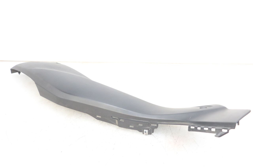 photo de LINKER FUßRASTENVERBINDUNG YAMAHA XMAX X-MAX ABS 125 (2017 - 2020) - Technische Nahaufnahme