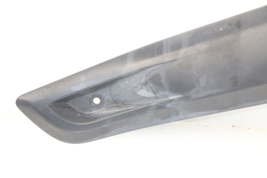 photo de TRITTBRETT VERKLEIDUNG MITTE LINKS YAMAHA X-MAX XMAX 125 (2010 - 2014)