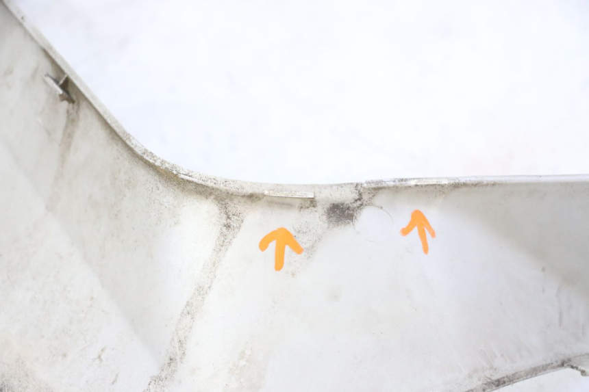 photo de TRITTBRETT VERKLEIDUNG MITTE LINKS YAMAHA X-MAX XMAX 250 (2006 - 2009)