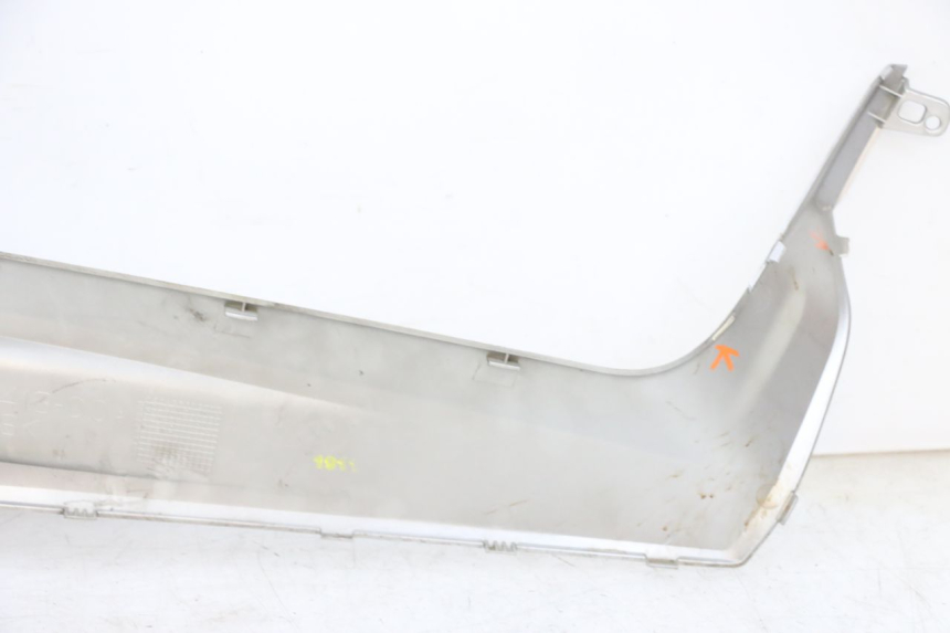 photo de LINKER FUßRASTENVERBINDUNG YAMAHA XMAX X-MAX 125 (2006 - 2009) - Weitere Ansicht des Artikels