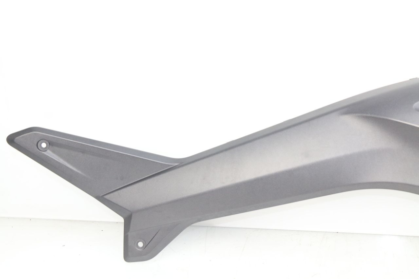 photo de TRITTBRETT VERKLEIDUNG MITTE LINKS YAMAHA XP T-MAX TMAX ABS 530 (2012 - 2015) - Kennzeichnungen und Originalreferenzen