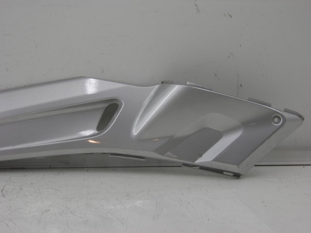 photo de LINKER FUßRASTENVERBINDUNG YAMAHA XMAX X-MAX 125 (2006 - 2009)