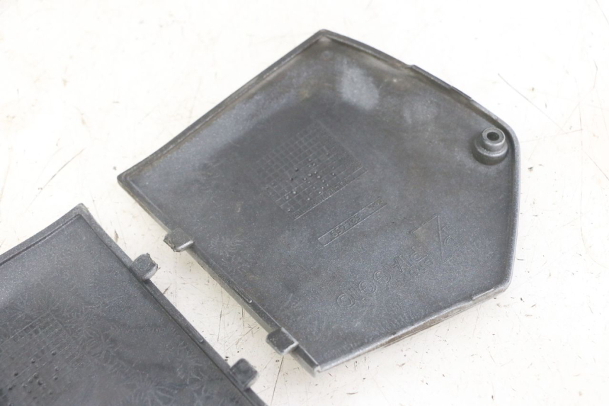 photo de TRITTBRETT VERKLEIDUNG MITTE PIAGGIO MP3 LT 300 (2010 - 2016)