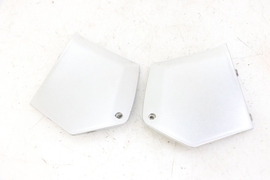photo de TRITTSTUFENVERBINDUNG PIAGGIO MP3 LT 400 (2007 - 2012)