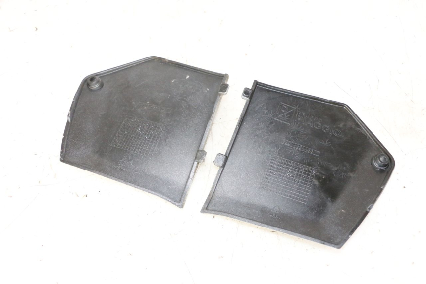 photo de TRITTBRETT VERKLEIDUNG MITTE PIAGGIO MP3 LT 300 (2010 - 2016)