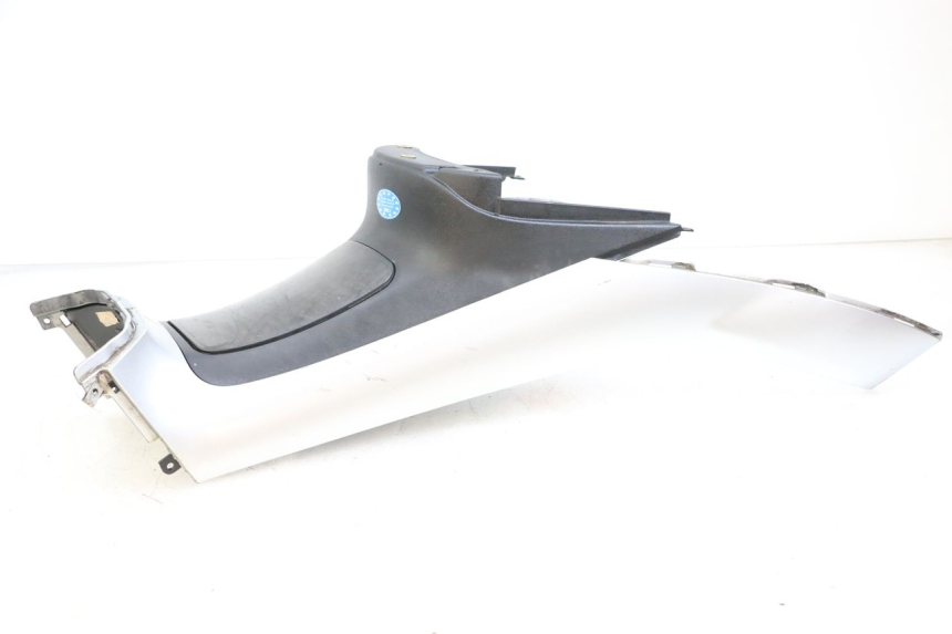 photo de TRITTBRETT VERKLEIDUNG MITTE PIAGGIO MP3 125 (2006 - 2014)
