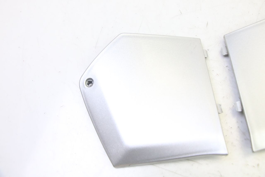 photo de FUSSRAUMVERBINDUNG PIAGGIO MP3 RL 250 (2007 - 2010)