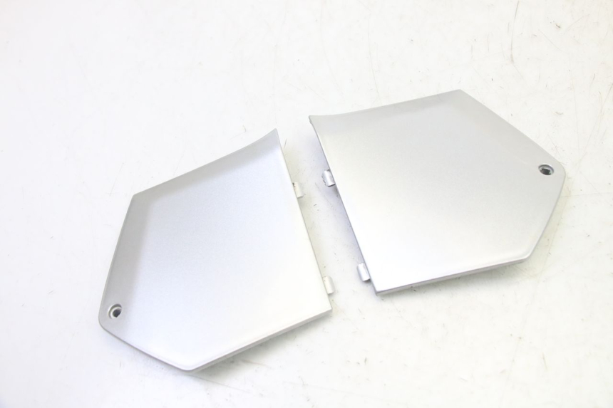 photo de FUSSRAUMVERBINDUNG PIAGGIO MP3 RL 250 (2007 - 2010)