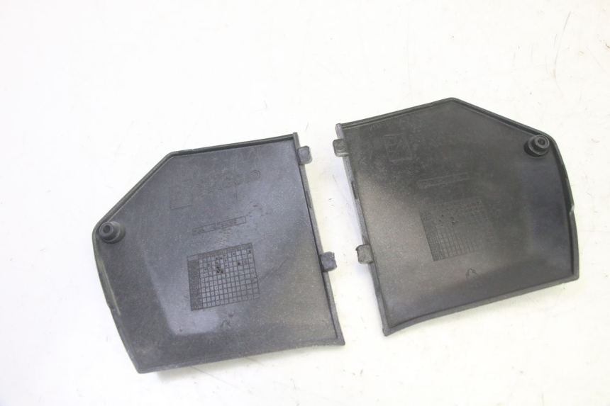 photo de FUSSRAUMVERBINDUNG PIAGGIO MP3 RL 250 (2007 - 2010)